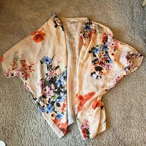 Esley Floral Kimono Top - Multicolor